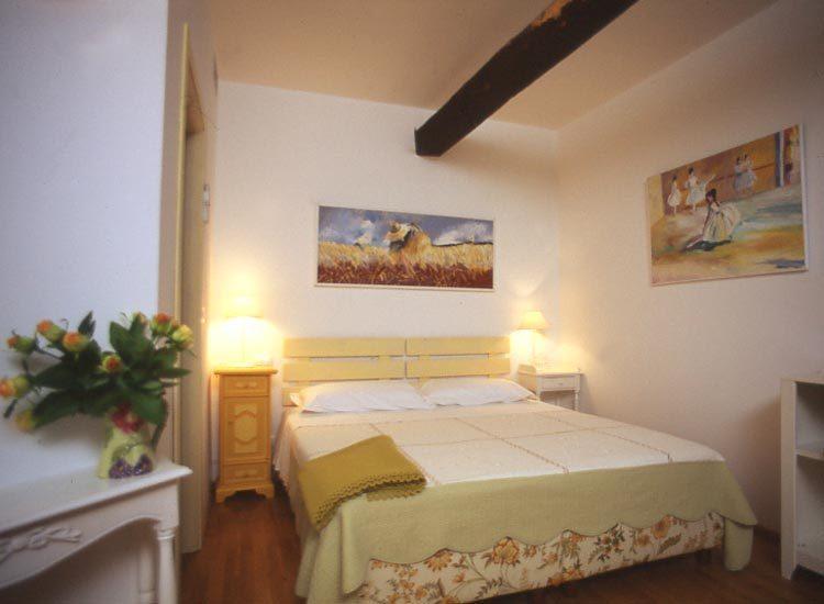Villa Agriturismo La Vecchia Dolceacqua Zimmer foto